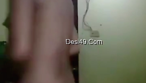Horny Indian Girl Strips Her Cloths And Record Nude Video For Lover