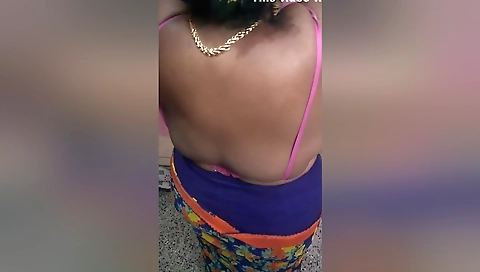 Tamil Mallu Aunty Removing Dress 1