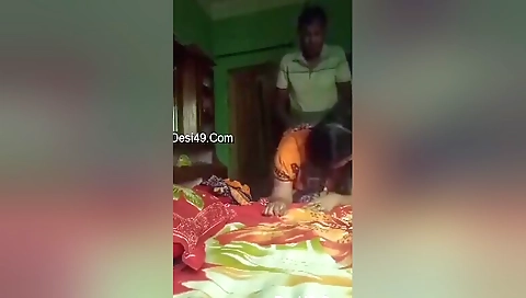 Desi Bhabhi Blowjob And Fucked In Doggy Style