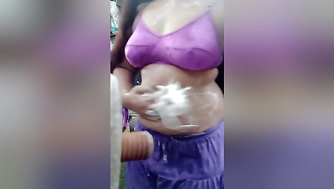 Today Exclusive -cute Village Girl Shows Her Boobs And Pussy 2