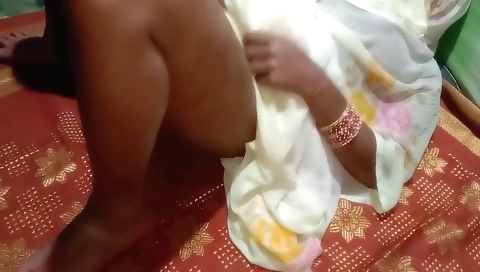 Indian Desi Aunty Sex With Hardcore Fucking Hindi With Young Boy