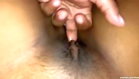 Sri Lankan Girl Finger Pussy Super Squirt