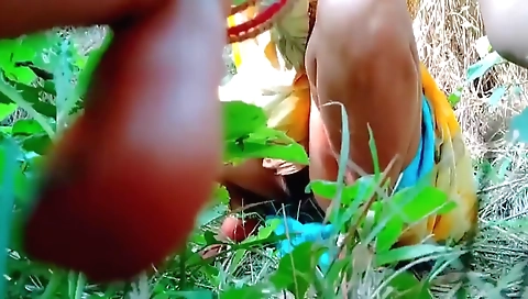 Indian Village Desi Women Injoy Outdoor Natural Boobs Hindi