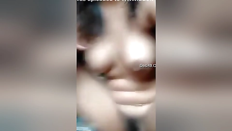 Horny Indian Girl Fingering