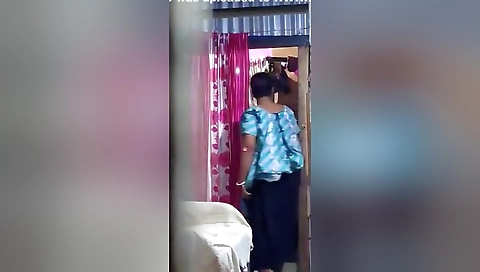 Today Exclusive -bhabhi Wearing Cloths