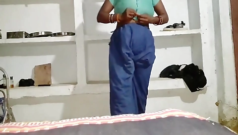 Desi Hindi Wife Fingering And Show Her Big Pussy And Big Nipple