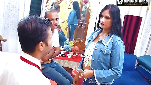 Desi Indian Hotel Big Milf Manager Riya Wants Two Big Cock For Sex ( Hindi Audio )