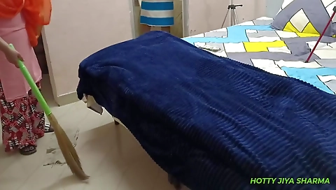 Desi Jiya Wants Pregnant By Her Step son-in-law In Clear Audio