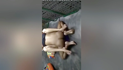 Today Exclusive- Desi Village Couple Romance And Fucked