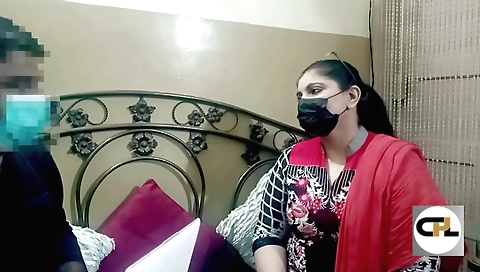 Lusti Pakistani Boss Playing His Secretarys Big Boobs