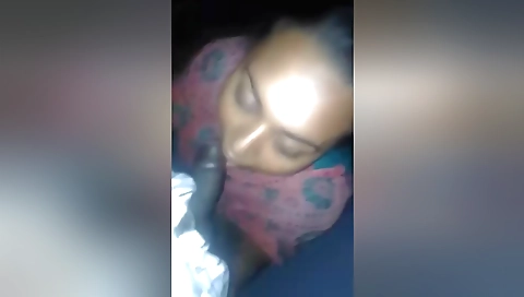 Today Exclusive- Desi Village Girl Blowjob