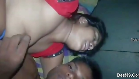 Exclusive- Desi Deaver Bhabhi Romance