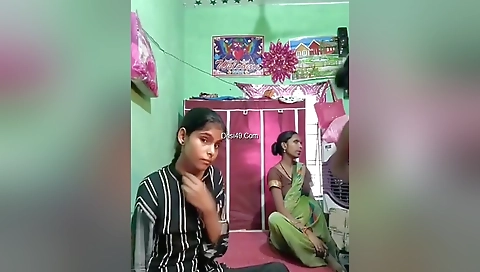 Today Exclusive- Desi Four Some Village Girls Cam Show