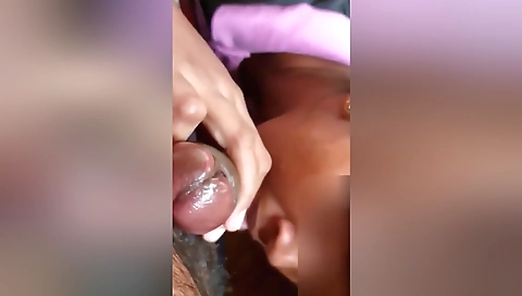 Today Exclusive- Sexy Lankan Girl Blowjob And Fucked In Doggy Style