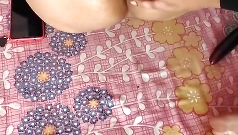 Indian Muslim Curvy Ko Bengan Or Vibrator Se Choda, Sexy Awaz Mai (full Hindi Audio)