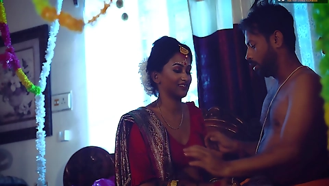 Nai Nawali Dulhan Ne Shadi Ke Din Hi Apne Ex Boyfriend Ke Sath Chudai Kia Pati Ke Samne ( Hindi Audio )