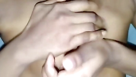 Chuchi Ko Khub Daba Daba Ke Dhudh Nikalna Chah Koi Nikl Skt Hai Kya?