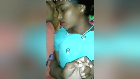 Desi Village Couple Romance And Record Nude Video 3