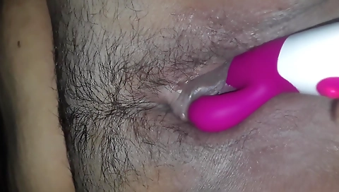 Mallurealcouple Wife Enjoys Fingering In Pussy And Anal