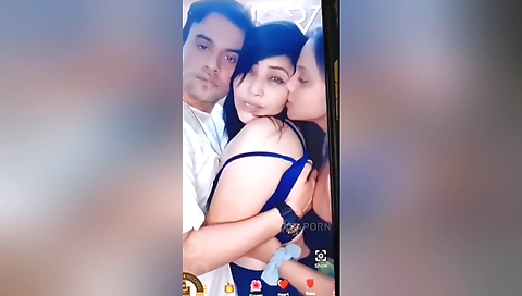 Threesome Super Hot Live Show With Rajsi Verma