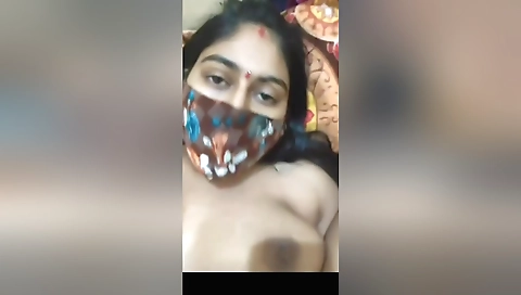Tamil Couple Hot Sex Video On Bed And Milk Coming