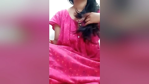 Bengali Boudi In Desi Bahu Massaging Her Big Boobs And Showing Her Pussy!!