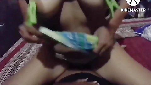 Big Titted Milf Blowjobs Lucky Guys Mighty Rod කලුවරේ එහා ගෙදර ගෑනි මොල් වේලා හුකා ගන්න ආපු හැටි