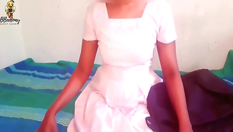 Sri Lankan Sinhala Voice ස්කුල් කෙල්ල කියන කතා සර් ට