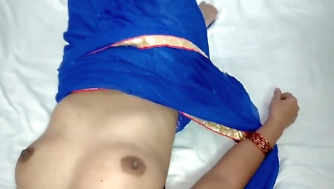 Village Sarpanch Wife Majburi Se Chud Gai