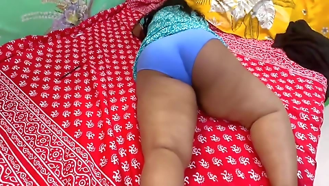 Indian Aunty Was Telling Her Story Then Left