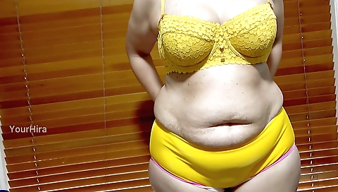Tamil Actress - Sexy Indian Wife Bra Change - Teases With Sensual Boobs Press