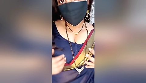Desi Indian Aunty Saree Blouse Removing Webcam Show Live